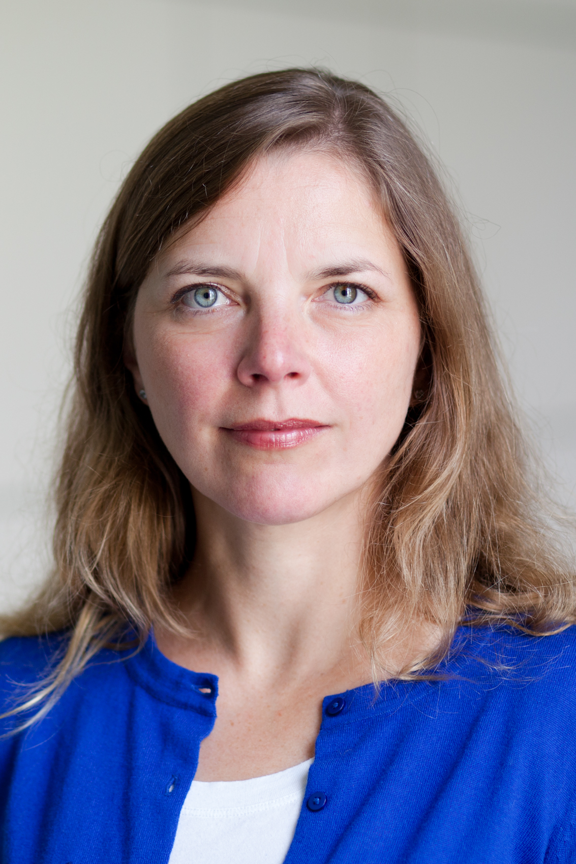 Annelie Fearon Close C.jpg